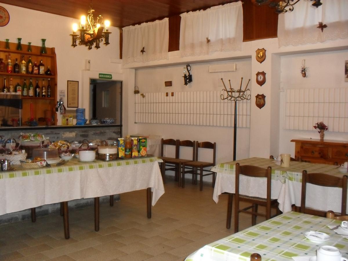 Al Caminetto Hotel Aosta Kültér fotó