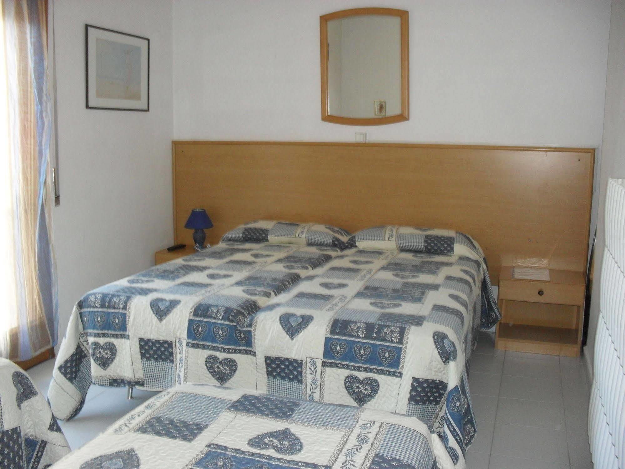 Al Caminetto Hotel Aosta Kültér fotó